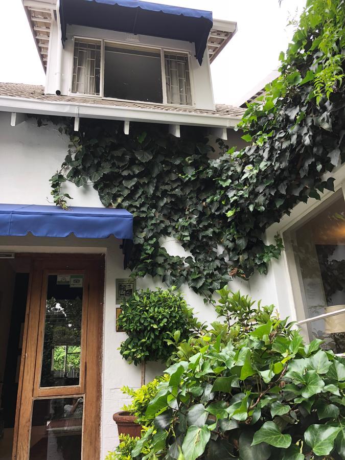 Life On 3Rd Hotel Johannesburg Exterior photo